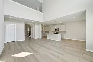 6408 Green Clover Ln, Pearland, TX 77584 - Photo 4