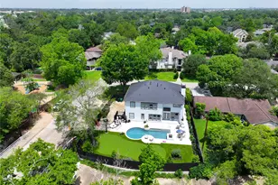8745 Tollis St, Houston, TX 77055 - Photo 2