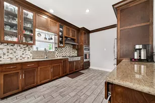 18015 Bambridge Dr, Houston, TX 77090 - Photo 14