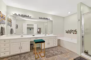 18015 Bambridge Dr, Houston, TX 77090 - Photo 32