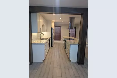 2503 McCue Road #12, Houston, TX 77056 - Photo 4