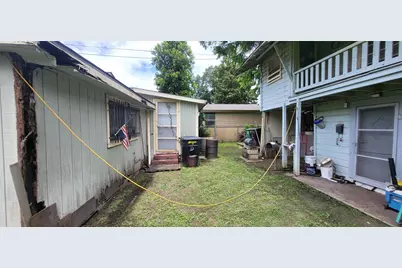 7629 Avenue I, Houston, TX 77012 - Photo 6