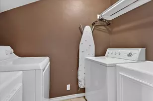 13239 Bluff View Dr, Willis, TX 77318 - Photo 36