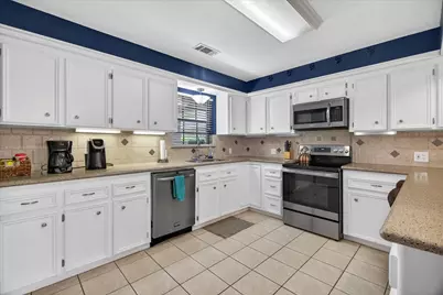 13239 Bluff View Drive, Willis, TX 77318 - Photo 6