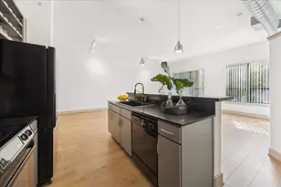 1901 Post Oak Blvd, Houston, TX 77056 - Photo 8