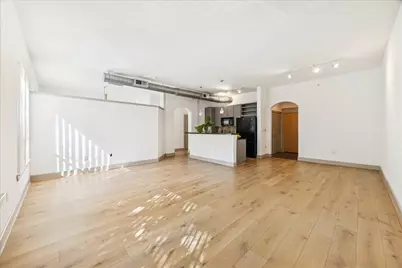 1901 Post Oak Boulevard #2203, Houston, TX 77056 - Photo 12