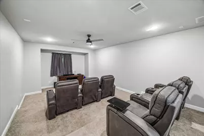 14902 Somerset Horizon Lane, Houston, TX 77044 - Photo 12