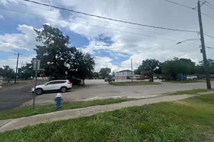408 75th St, Houston, TX 77011 - Photo 8