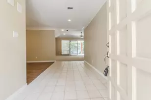 3131 Royal Crescent Dr, Houston, TX 77339 - Photo 6