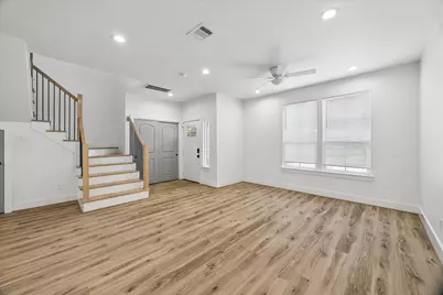 2749 Redrock Street #B, Houston, TX 77088 - Photo 6