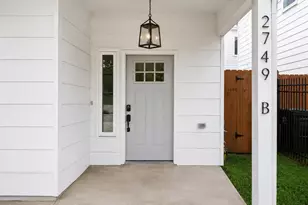 2749 Redrock St, Houston, TX 77088 - Photo 2