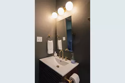 302 W 31st Street #601, Bryan, TX 77803 - Photo 20