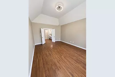 206 Hartwood Court, Sugar Land, TX 77479 - Photo 12