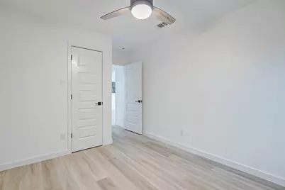 7226 Troulon Drive, Houston, TX 77074 - Photo 22