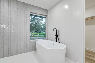 7226 Troulon Dr, Houston, TX 77074 - Photo 12