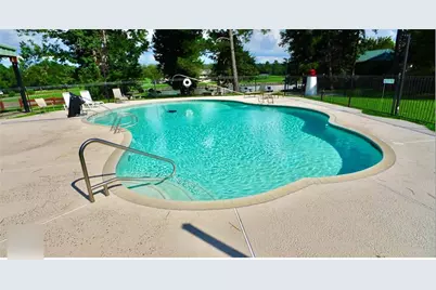 1 West Forest Dr, Huntsville, TX 77340 - Photo 10