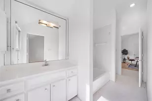 2437 North Blvd, Houston, TX 77098 - Photo 28
