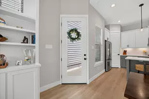 5359 Creekmont Oaks Ln, Houston, TX 77091 - Photo 6