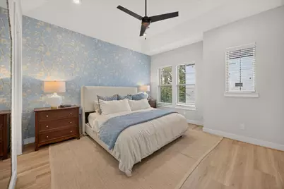 5359 Creekmont Oaks Lane, Houston, TX 77091 - Photo 14