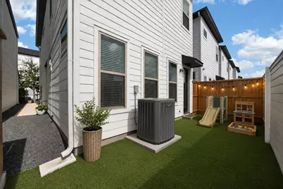 5359 Creekmont Oaks Lane, Houston, TX 77091 - Photo 22