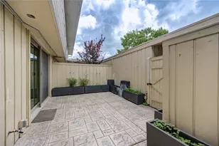 6337 Briar Rose Dr, Houston, TX 77057 - Photo 40