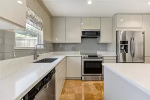 6337 Briar Rose Dr, Houston, TX 77057 - Photo 14