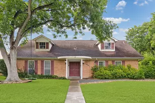5402 Queensloch Dr, Houston, TX 77096 - Photo 1