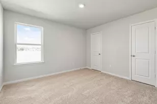 8202 Burnt Orchid Dr, Houston, TX 77016 - Photo 6