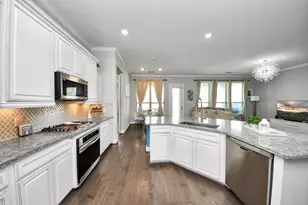 3615 Pasteur Ln, Iowa Colony, TX 77583 - Photo 8