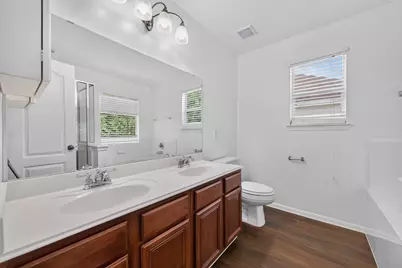 8126 Montague Manor Lane, Houston, TX 77072 - Photo 26