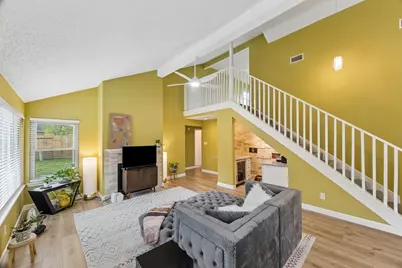 1054 Margate Drive, Pearland, TX 77584 - Photo 2