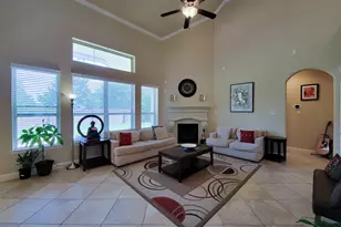715 Charleston Heights Ln, Sugar Land, TX 77479 - Photo 18