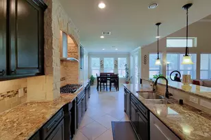 715 Charleston Heights Ln, Sugar Land, TX 77479 - Photo 12