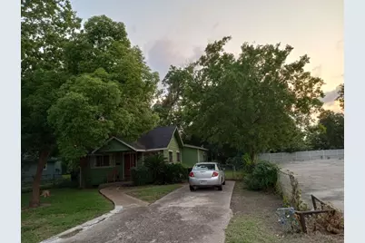 4305 Los Angeles Street, Houston, TX 77026 - Photo 2