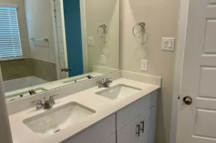 1543 King Rnch Rd, Conroe, TX 77301 - Photo 8