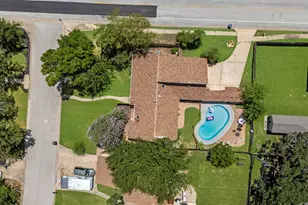 2735 Sandy Cir, College Station, TX 77845 - Photo 10