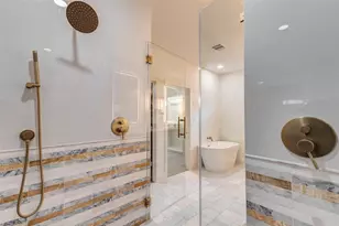 1803 Willowmoss Ct, Houston, TX 77008 - Photo 36