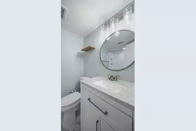 10211 Beekman Place Drive Drive, Houston, TX 77043 - Photo 24