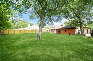 16610 Convoy Ct, Crosby, TX 77532 - Photo 24