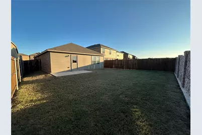 333 Grenada Lake Drive, Princeton, TX 75407 - Photo 8