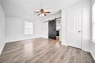 1710 Shelby St, Houston, TX 77009 - Photo 8