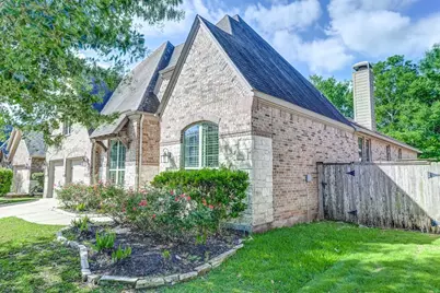 4723 Trickle Creek Court, Fulshear, TX 77441 - Photo 4