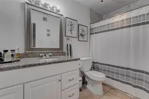 2750 Holly Hall St, Houston, TX 77054 - Photo 20