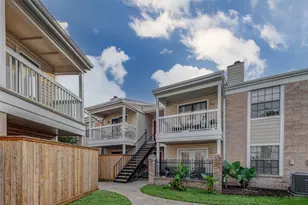 2750 Holly Hall St, Houston, TX 77054 - Photo 2