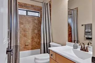 2725 King's Retreat Cir, Houston, TX 77345 - Photo 16