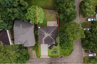 135 S Spinning Wheel Circle, The Woodlands, TX 77382 - Photo 1