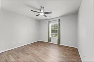 135 S Spinning Wheel Cir, The Woodlands, TX 77382 - Photo 20