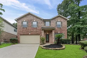 135 S Spinning Wheel Cir, The Woodlands, TX 77382 - Photo 4