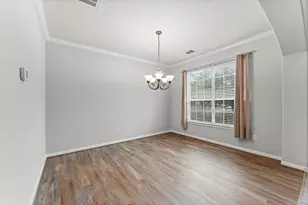 135 S Spinning Wheel Cir, The Woodlands, TX 77382 - Photo 24