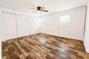 2215 46th St, Galveston, TX 77551 - Photo 12